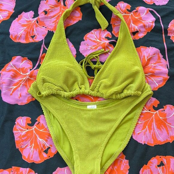 Wild Fable 70s groovy look👀 Lime 🍋‍🟩 Green Bikini👙Beach🏖️Time! Lined. Comfy! - Picture 16 of 17